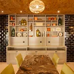 Ap Adriana Otel 4*