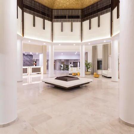 Ap Adriana 阿尔布费拉