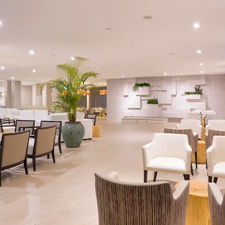 מלון Ap Adriana אלבופיירה