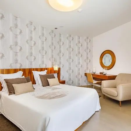 Ap Adriana Hotel 4*