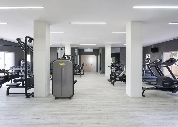 Ap Adriana 酒店 4*